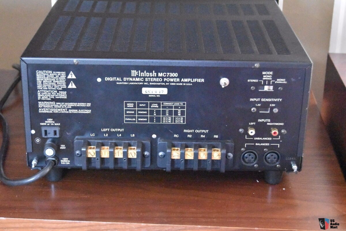 McIntosh MC7300 Stereo Power Amplifier 300 watts per channel x 2 Photo