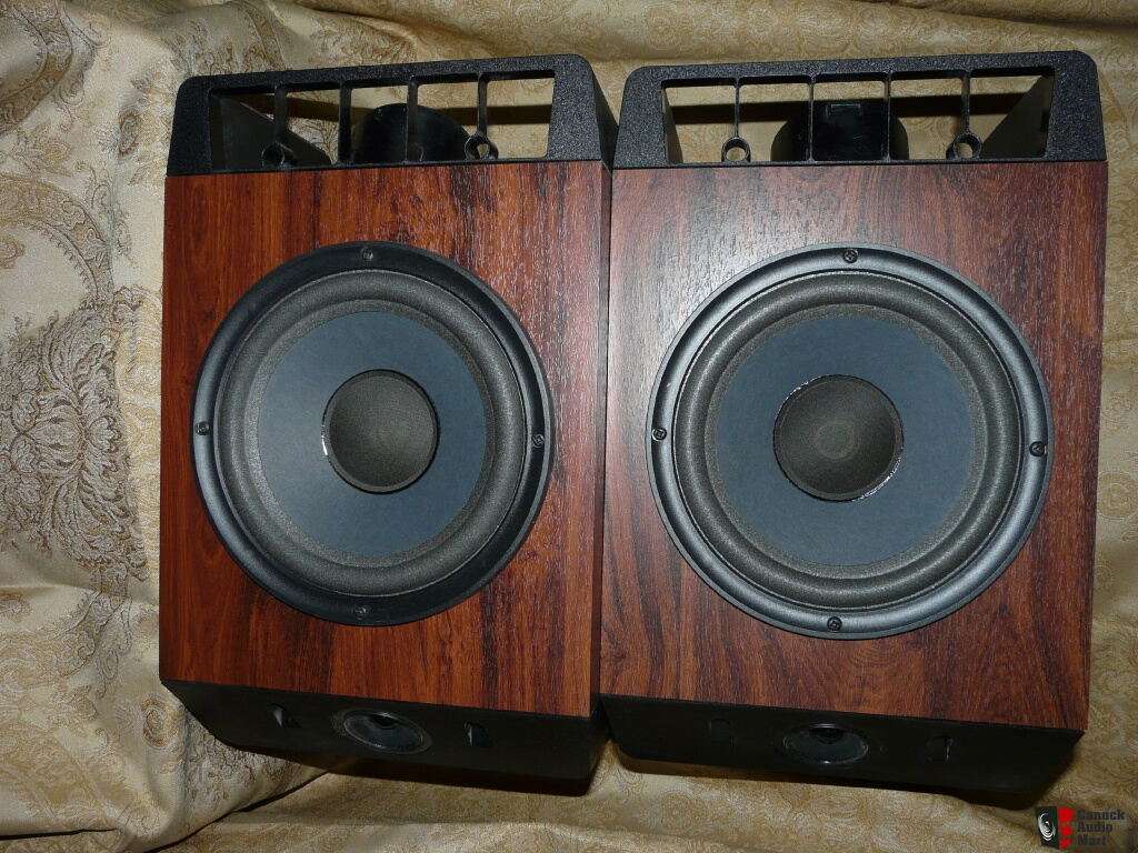 Bose 301 Series IV Direct/Reflecting Stereo Speakers - Cherry Finish