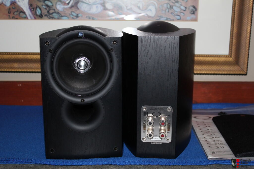 Kef Q Compact and Q6c bookshelf and centre channel Photo #666462 - US