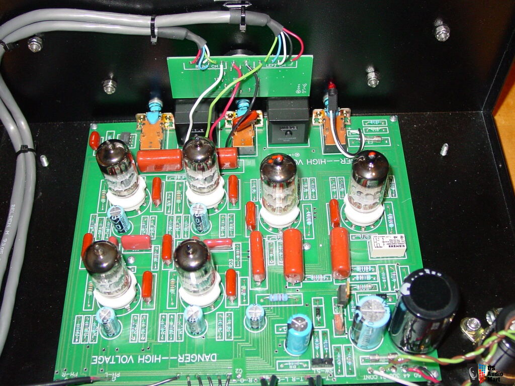  - 717075-rogue_audio_66_preamplifier