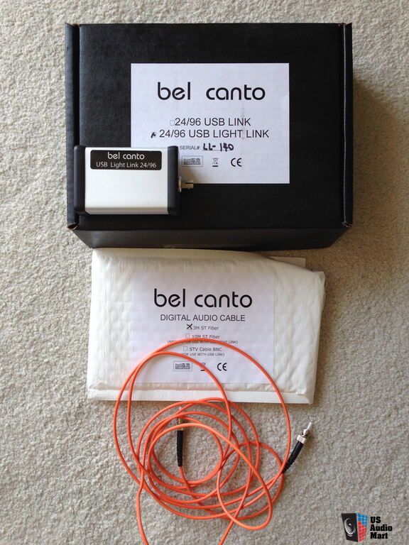 761880-bel_canto_2496_usb_light_link_with_30_meter_stfiber_cable.jpg