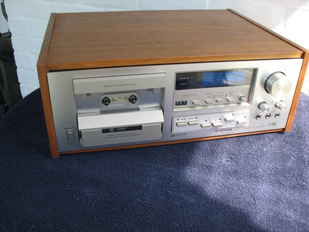 Pioneer CT-F850 Vintage Cassette Deck For Sale - US Audio Mart
