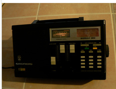 Récepteur radio portableGRUNDIG SATELLIT 300 Computer ... - eBay