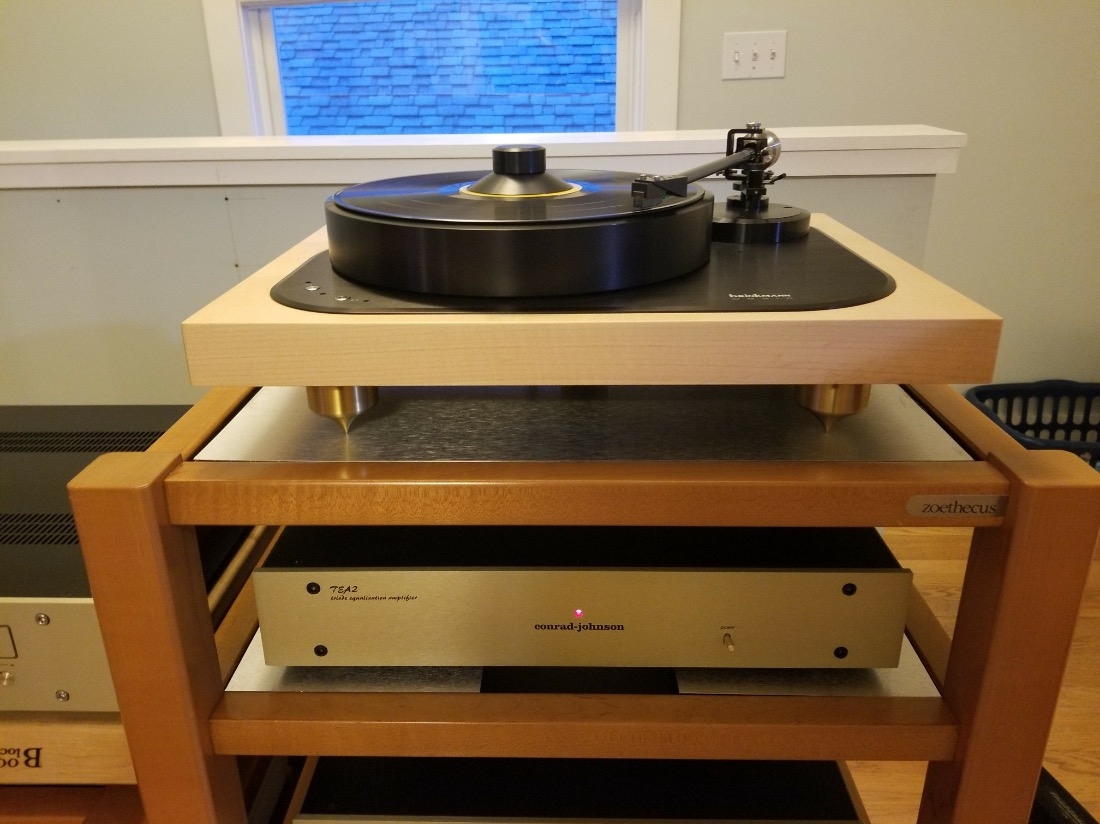 Brinkmann Oasis Turntable with 10.5 tone arm For Sale - US Audio Mart