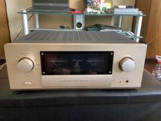Accuphase E-530 class A solid state integrated amplifier with optional  phono card For Sale - US Audio Mart