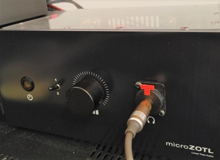 Linear Tube Audio MicroZOTL2.0 Headphone Amp - Thumbnail 3
