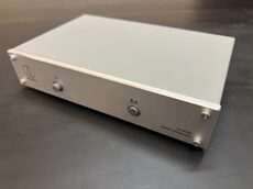 Audio Technica AT-PEQ30 MM/MC phono preamp