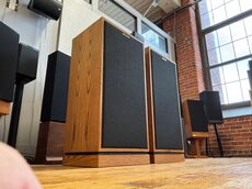 Klipsch Chorus II - Big, Efficient, Powerful Dealer Ad - US Audio Mart
