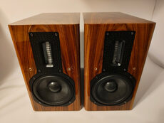 RED ROSE MUSIC by Mark Levinson ROSEBUD II Bookshelf Speakers in