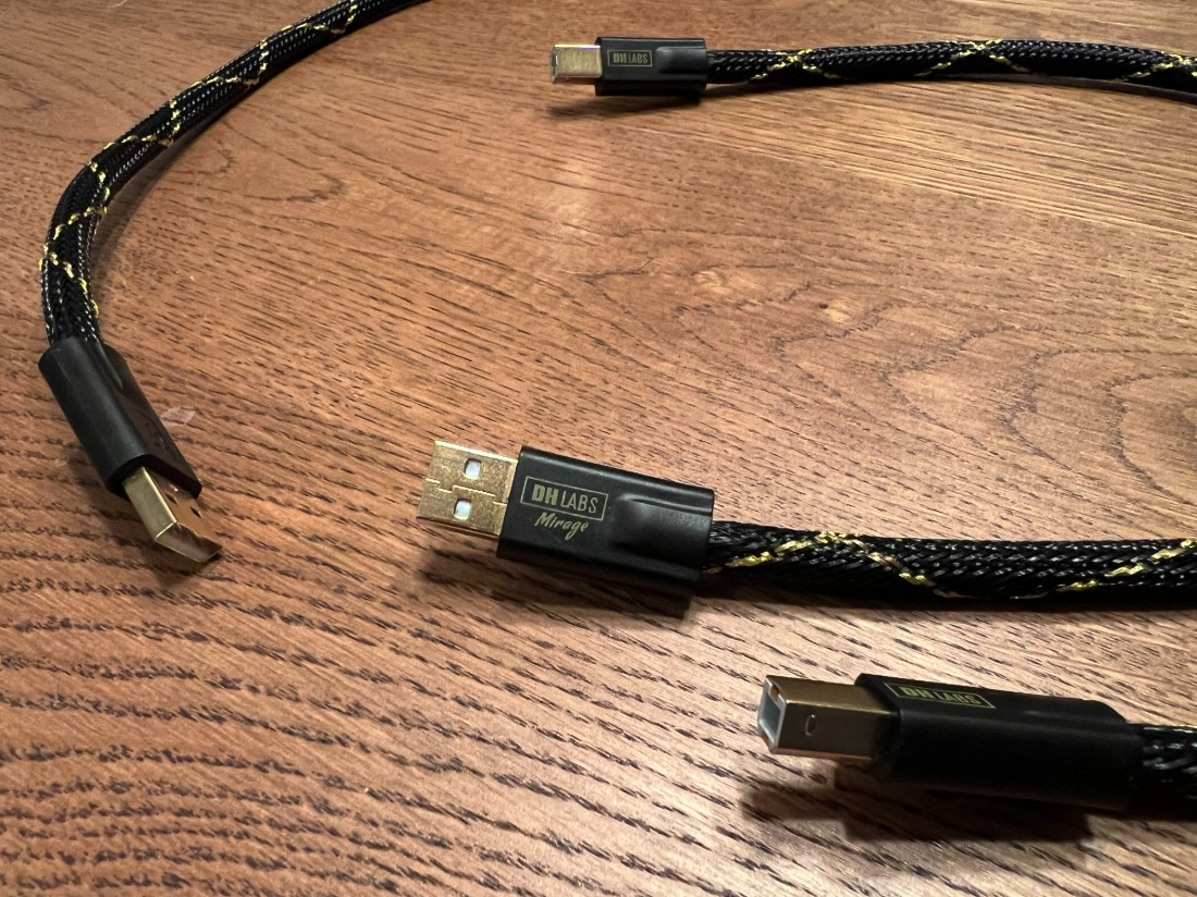 Used dh labs usb for Sale | HifiShark.com