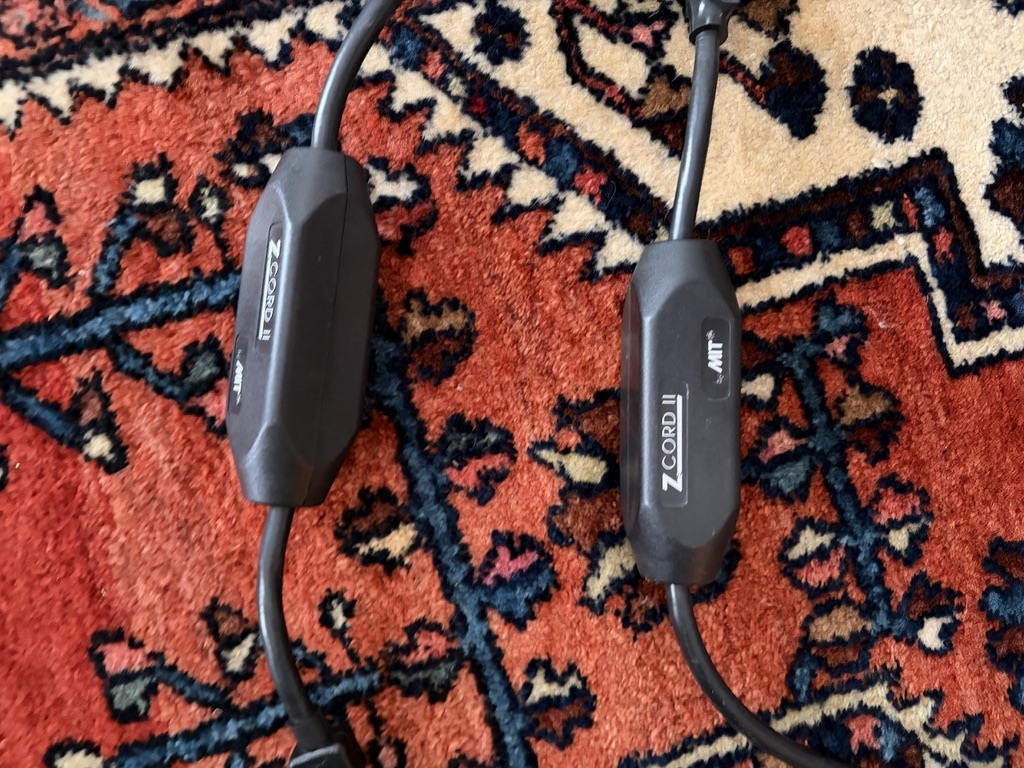 Used mit power cord for Sale | HifiShark.com