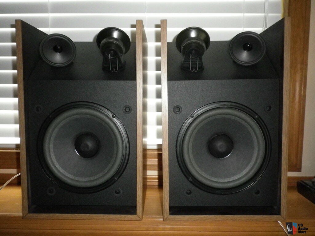 bose 301 series 3 speakers