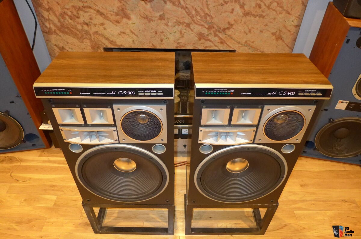 Vintage Pioneer CS903 300 WATT HOME AUDIO Speakers Mint Condition