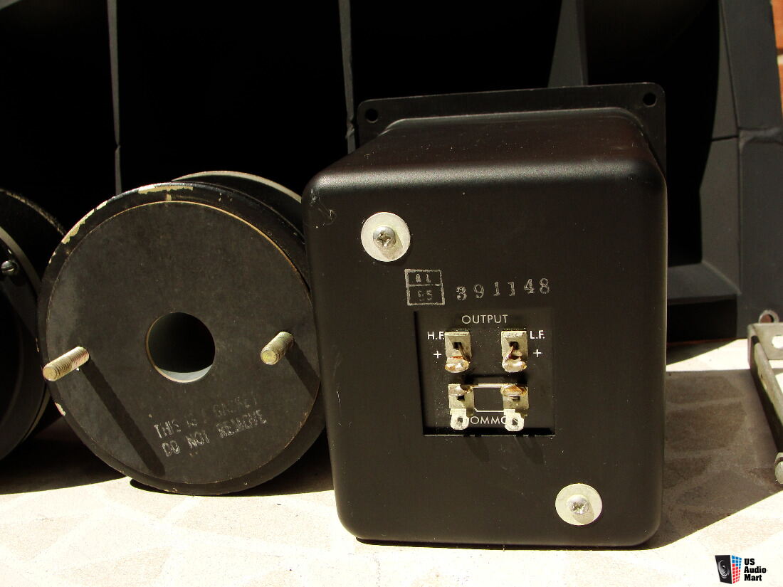 ALTEC-Lansing 811B Horns + 807-8A Symbiotik Drivers + N801-8A