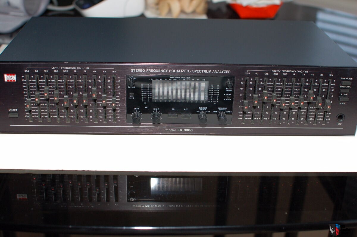 BSR EQ3000 10Band Graphic Equalizer and Spectrum Analyzer Photo