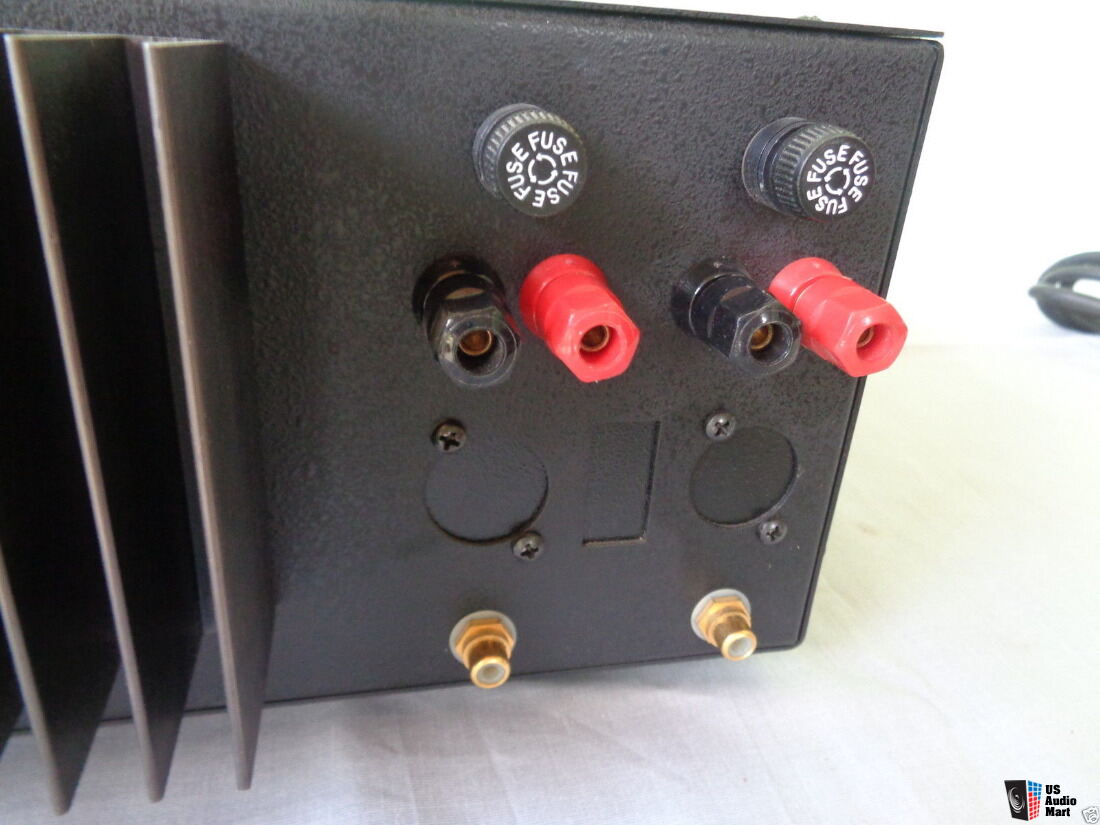 B&K ST-140 Power Amp Photo #1388902 - UK Audio Mart