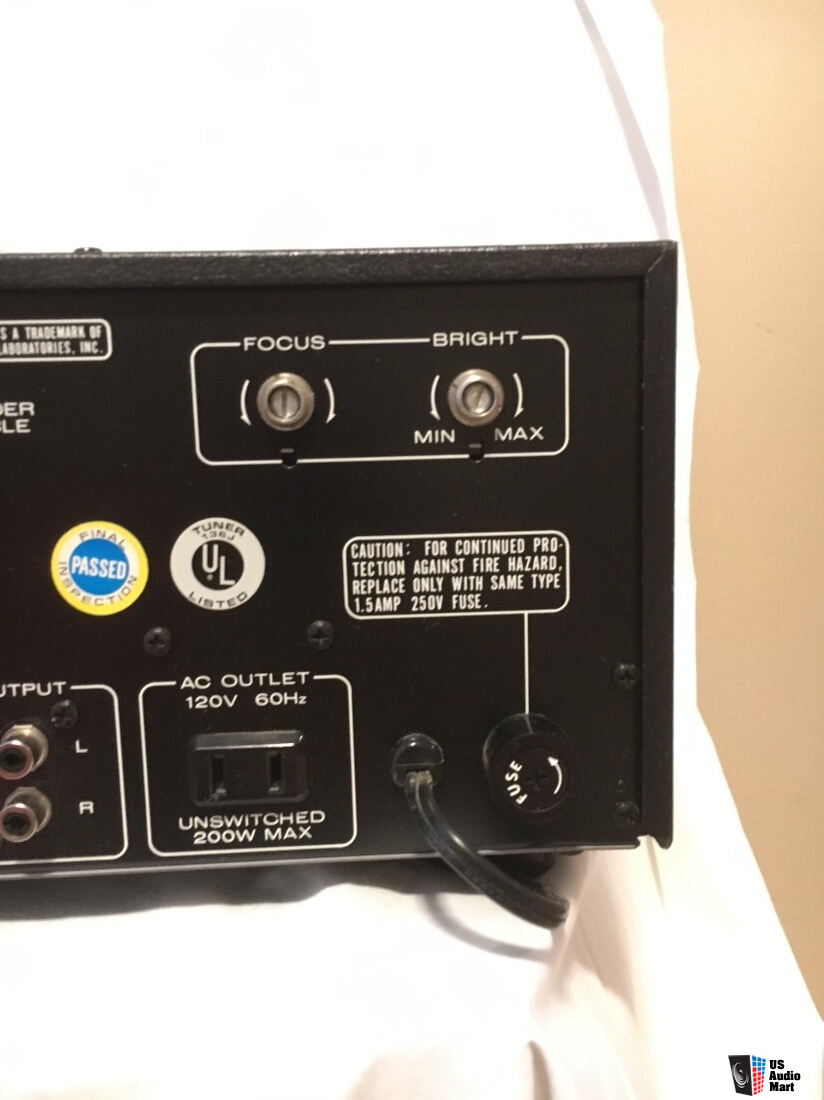 MARANTZ 2130 Tuner Wirh Oscilloscope Vintage Excellent 220