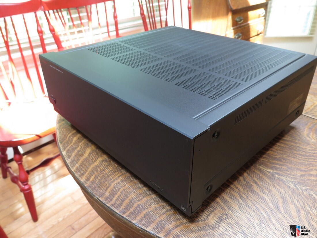 Luxman M-117 Power Amplifier 200wx 2 750w x1 Bridged Perfect for
