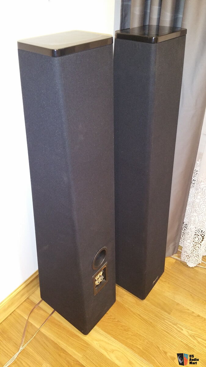 Mirage om hot sale 10 speakers