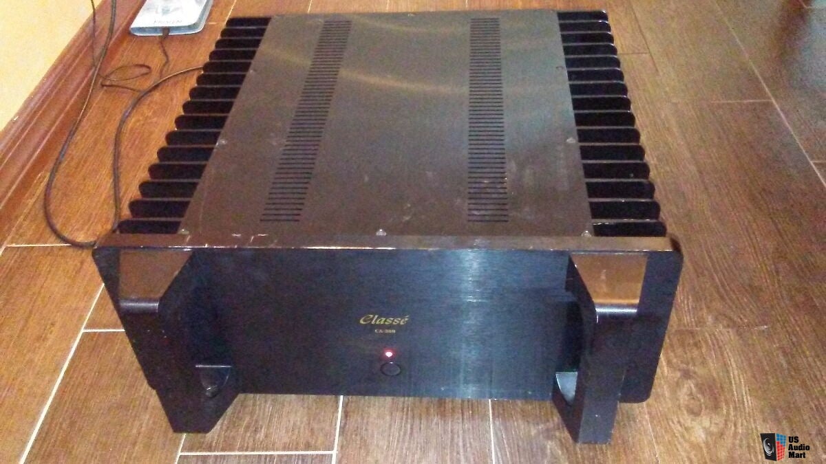 Classe CA-300 Amplifier