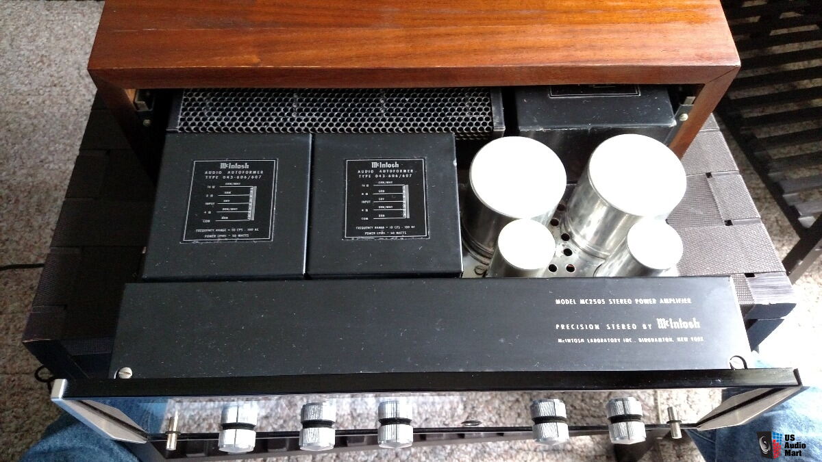 McIntosh Vintage System: MC2505 Amp, C26 Preamp, MR74 Tuner in matching Walnut Cabinets w/ Panlocs