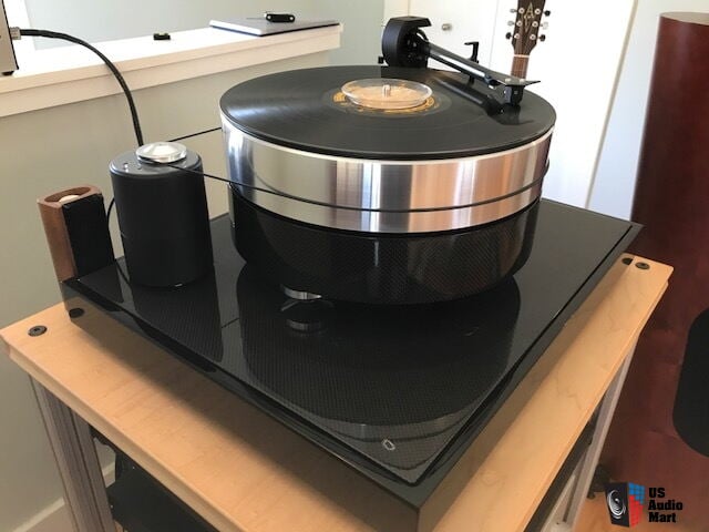 PENDING Pro-Ject RPM-10 with 10cc Carbon Evolution tonearm like new ...