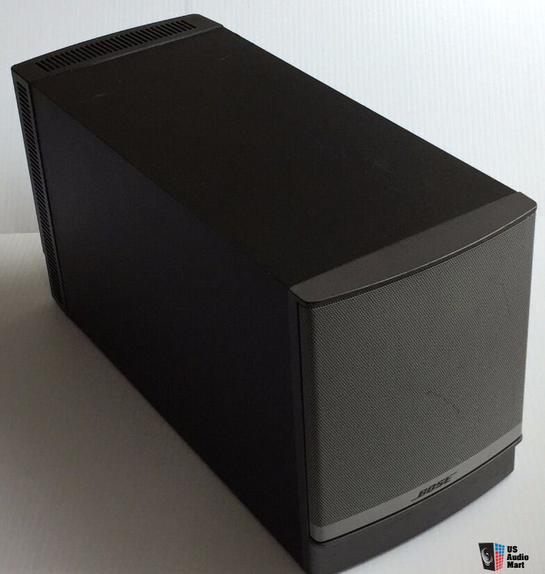 Bose Companion 5 Multimedia Speaker System. Subwoofer, Speakers