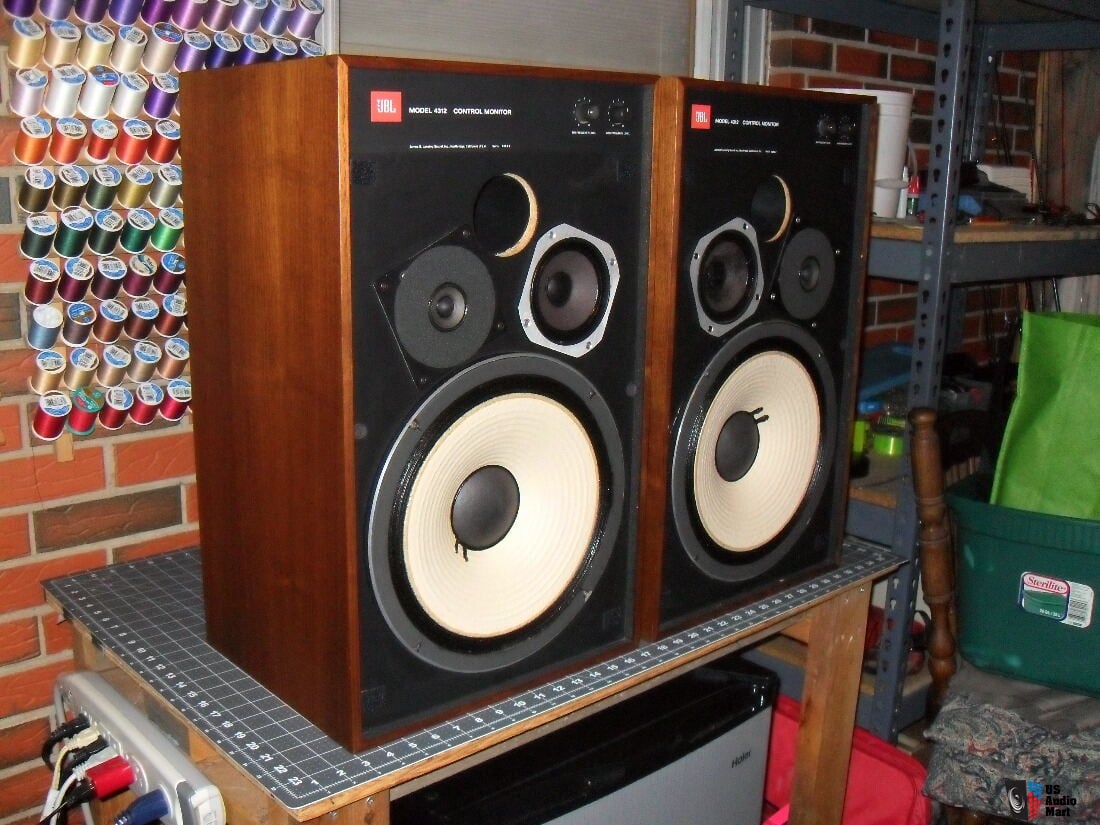 JBL 4312 Studio Control Monitor Speakers Photo #1731487 - Canuck