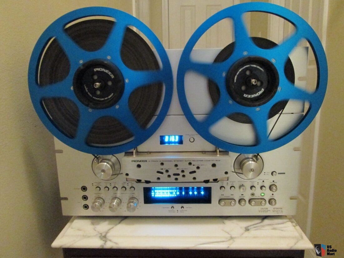 Pioneer RT-909 Reel to Reel Tape Player/Recorder W/Hubs Video