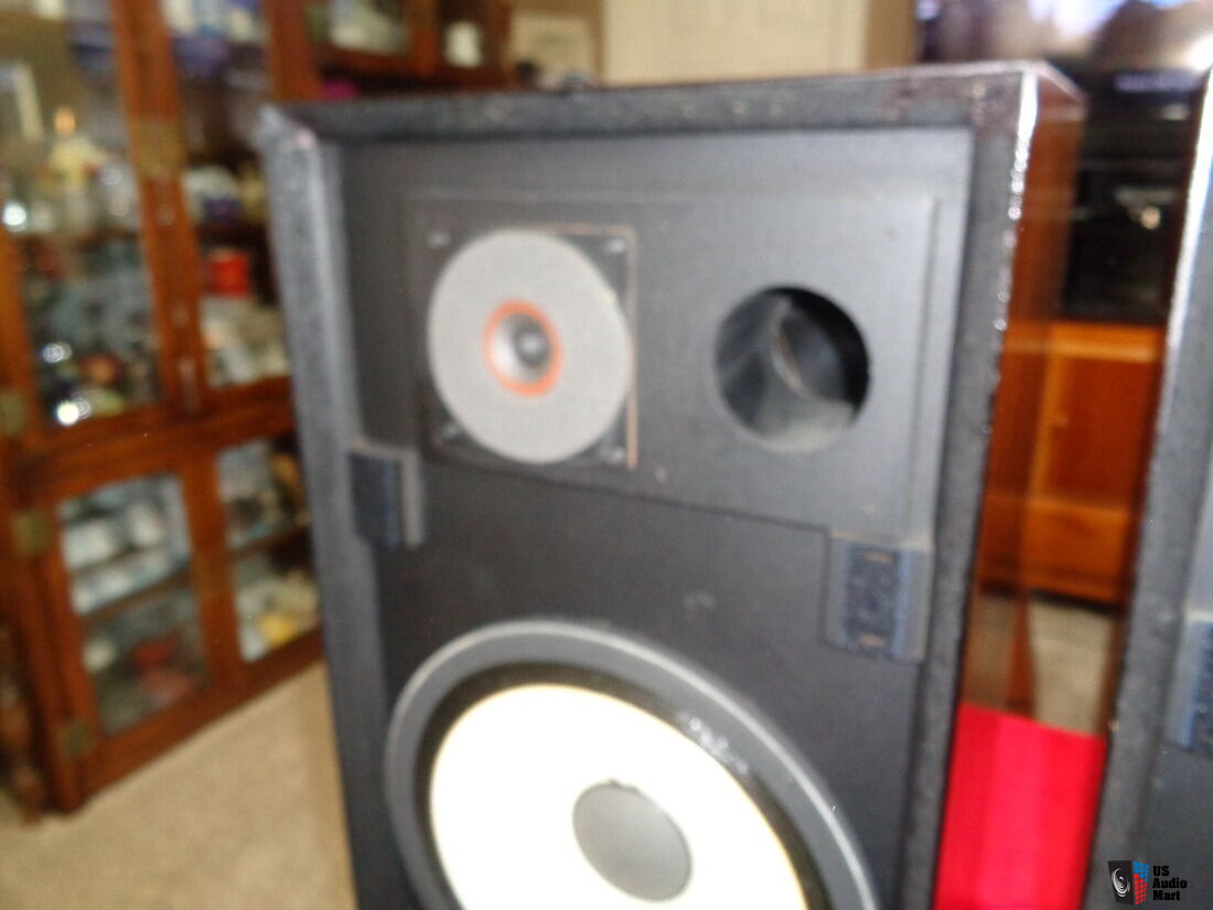 Jbl Nova L Speakers The Photos Are Here Check These Out Wow Photo Uk Audio Mart