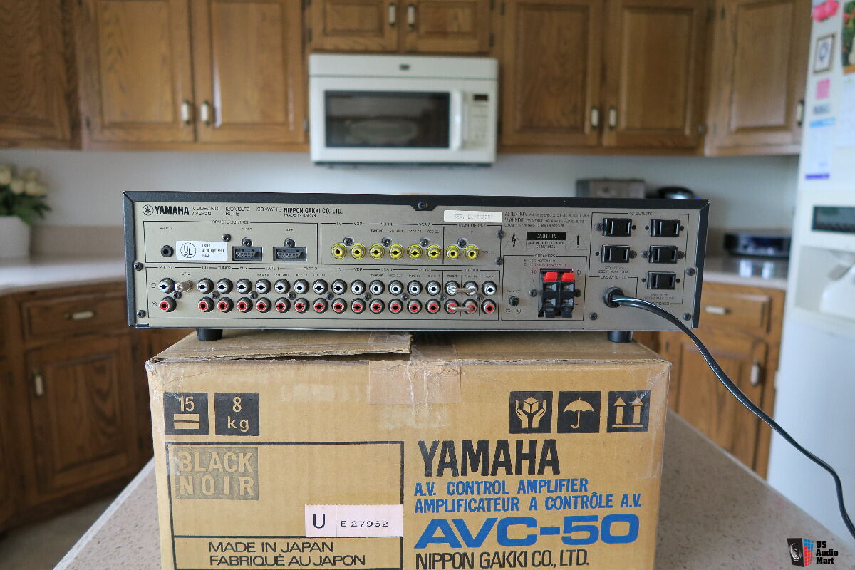 YAMAHA AVC-50 アンプ 当時定価￥84,800動作良好。ヤマハ-