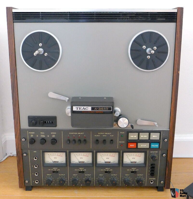 Teac A-3440 Reel-to-Reel in Very good consition: includes owner's