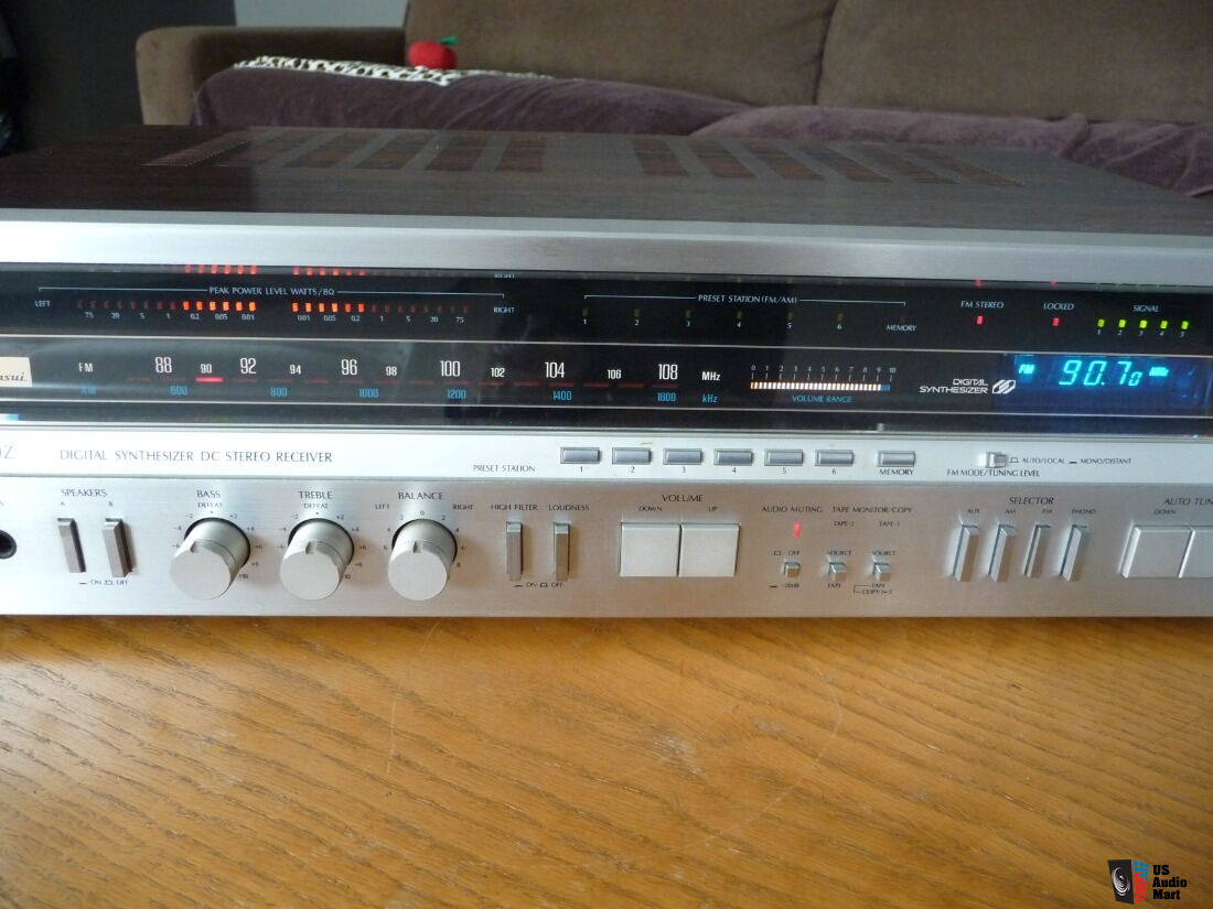 Sansui 5900Z Vintage AM FM Stereo Receiver Works Well SERVICED