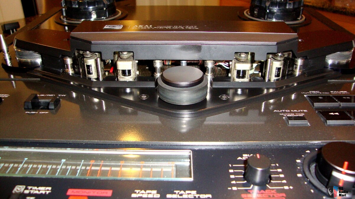 Akai GX-747 Reel-To-Reel Tape Recorder