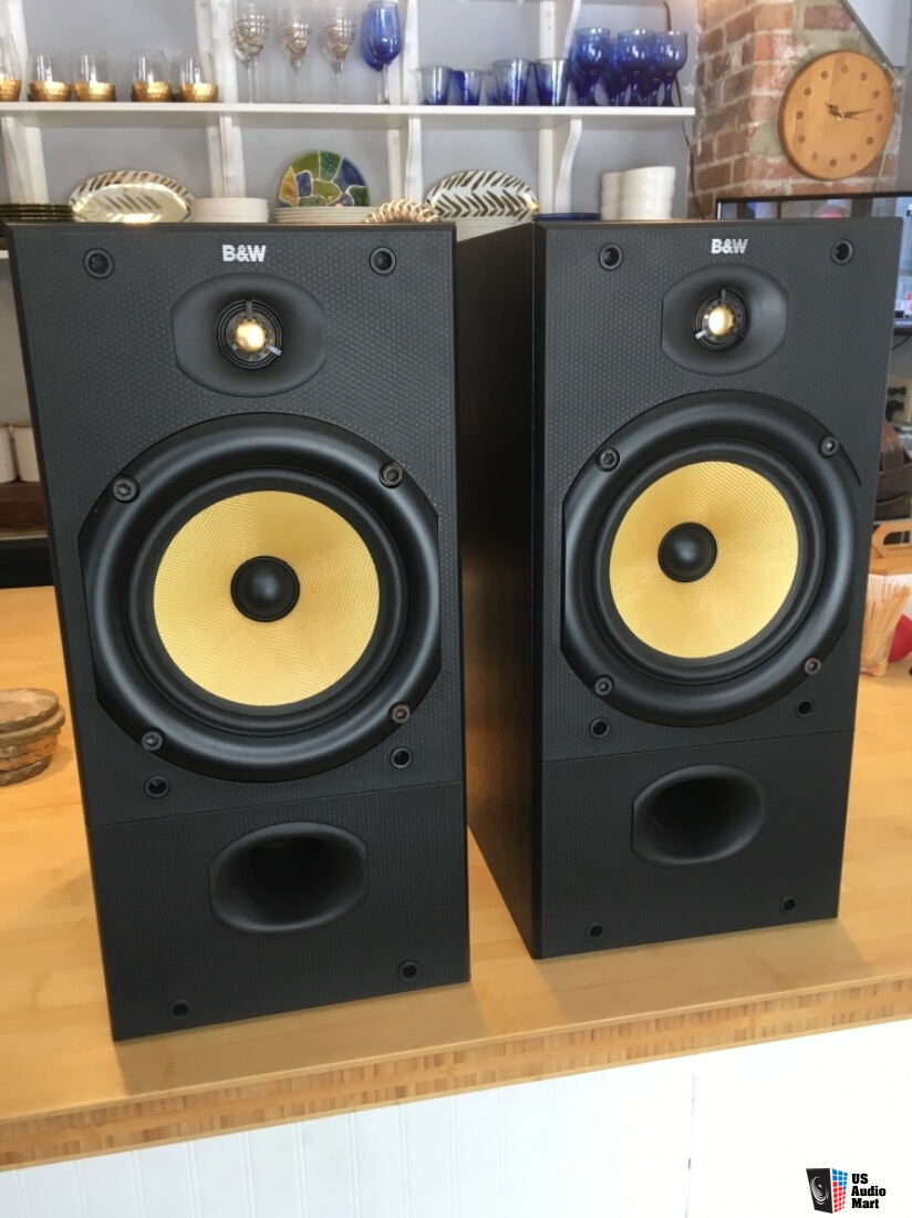 B&W DM 602 Bookshelf Speakers Photo #2154614 - US Audio Mart