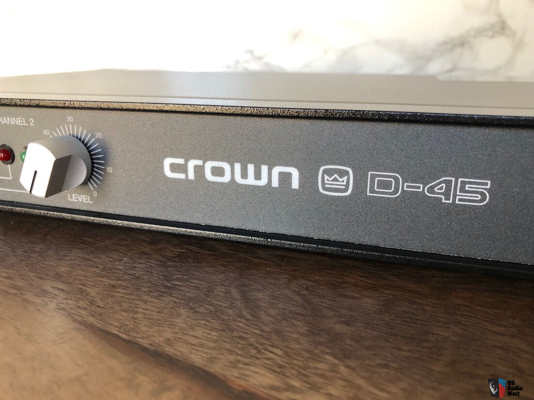 CROWN D45 D-45 Power Amp - MINT w Original Manual and Performance