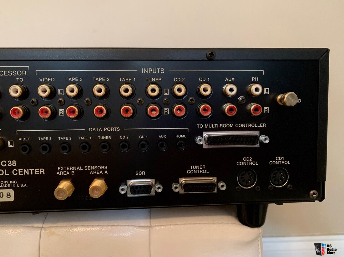 McIntosh C38 pre-amplifier Photo #2161379 - Aussie Audio Mart