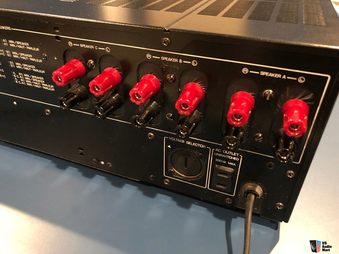 Yamaha M60 Amp Photo 2184991 US Audio Mart