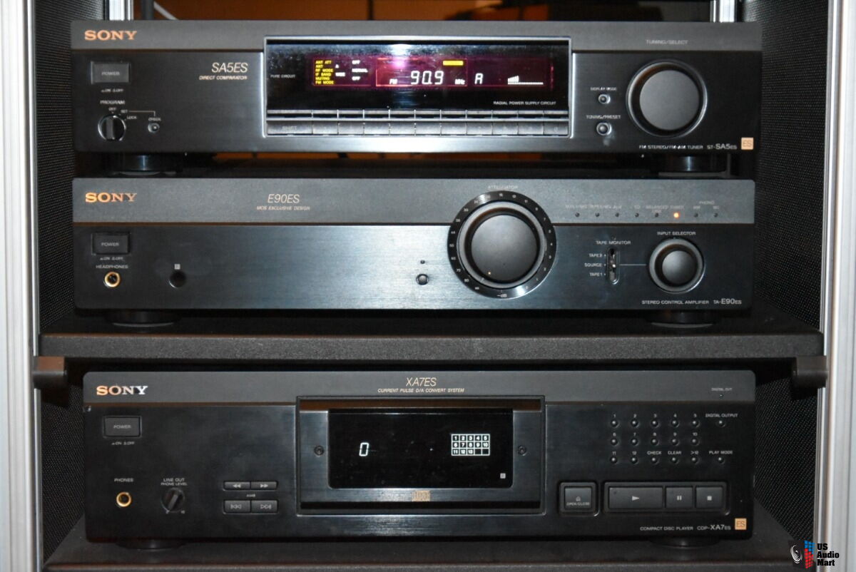 Sony CDP-XA-7ES CD Player / Transport w. Remote ( Balanced and RCA