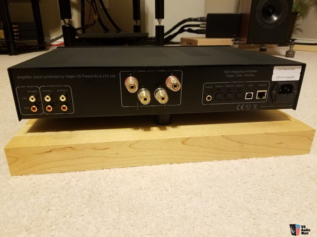 Hegel H90 Integrated amplifier with DAC and Airplay (Mint) Photo