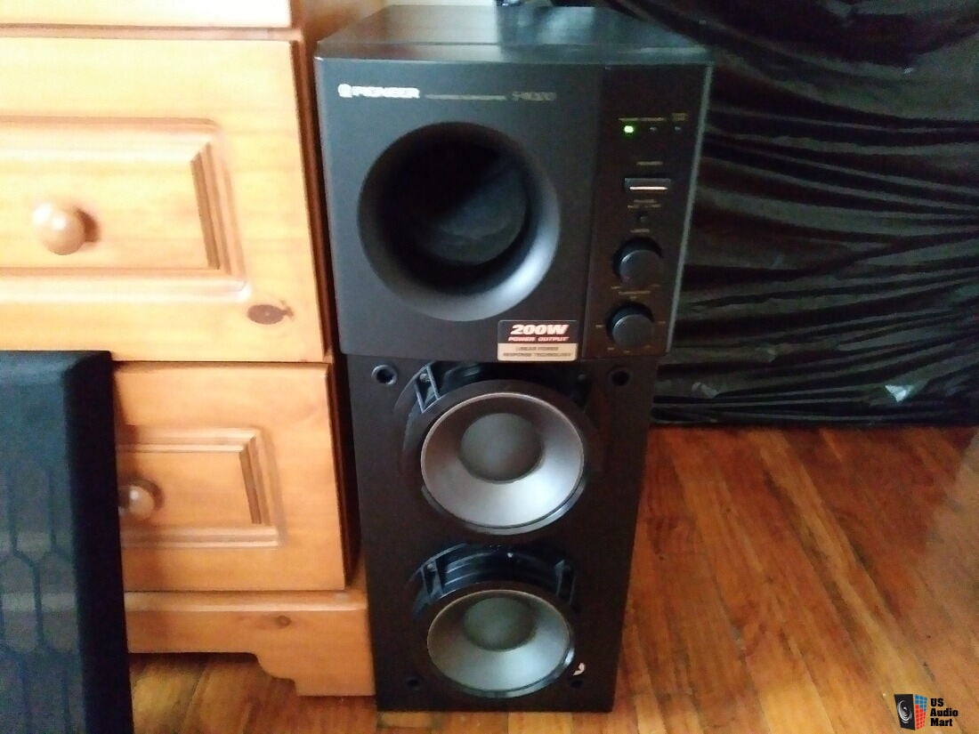 2198350-pioneer-s-w200-powered-subwoofer-system.jpg