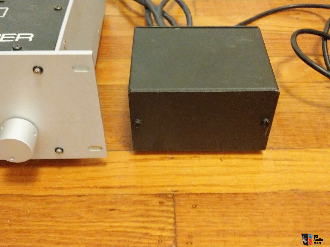 Counterpoint SA3000 Tube Preamp with MM/MC Phono, Outboard Power