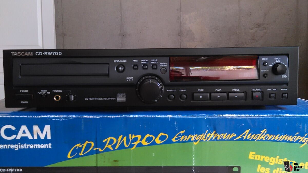 Tascam CD-RW700 Compact Disc Recorder Photo #2280370 - Canuck