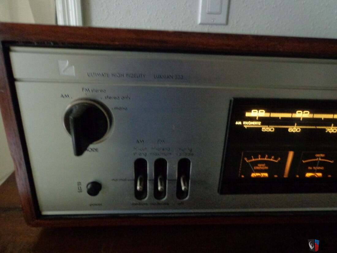Luxman T-300 FM/AM Classic Tuner - Rare For Sale - US Audio Mart