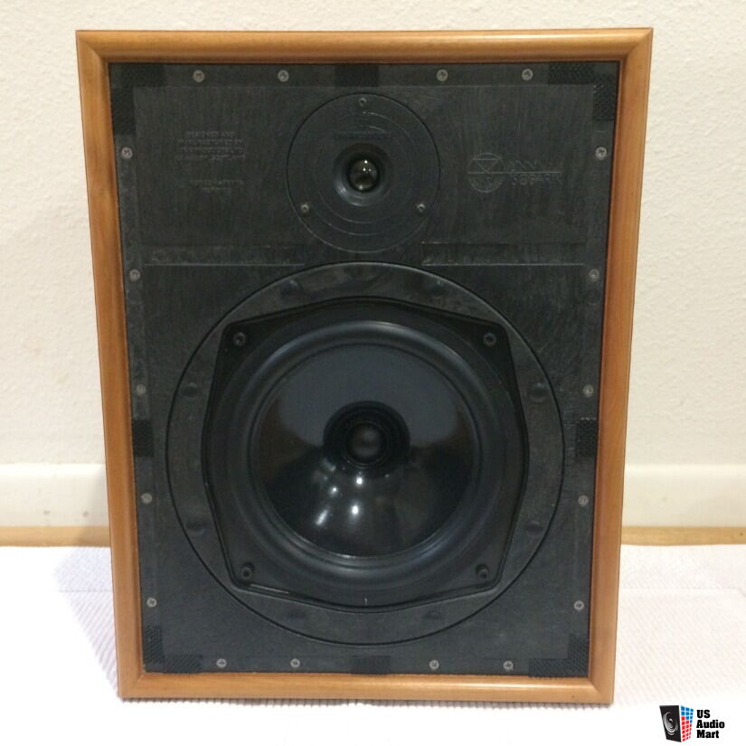 Classic Linn Sara 9 speakers in Walnut Finish -- original owner Photo ...