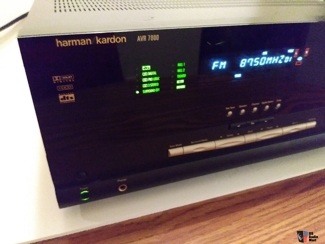 Harman Kardon AVR 7000 5.1 Channel AM 