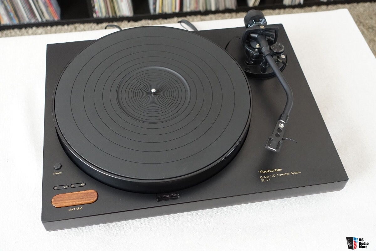 Rare Technics SL-01 Direct Drive Turntable Photo #2377235 - Canuck