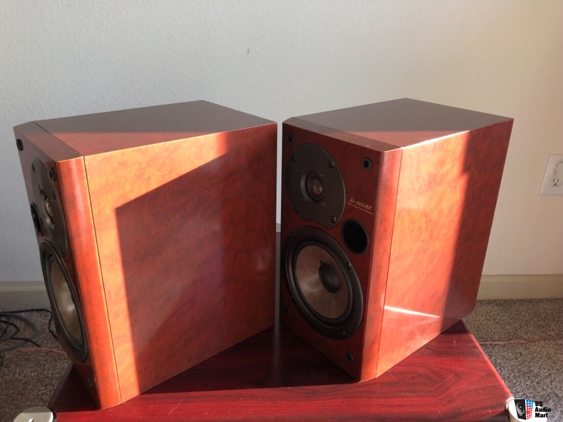 Vintage Onkyo D-062AX Bookshelf Speakers Photo #2393052 - Canuck