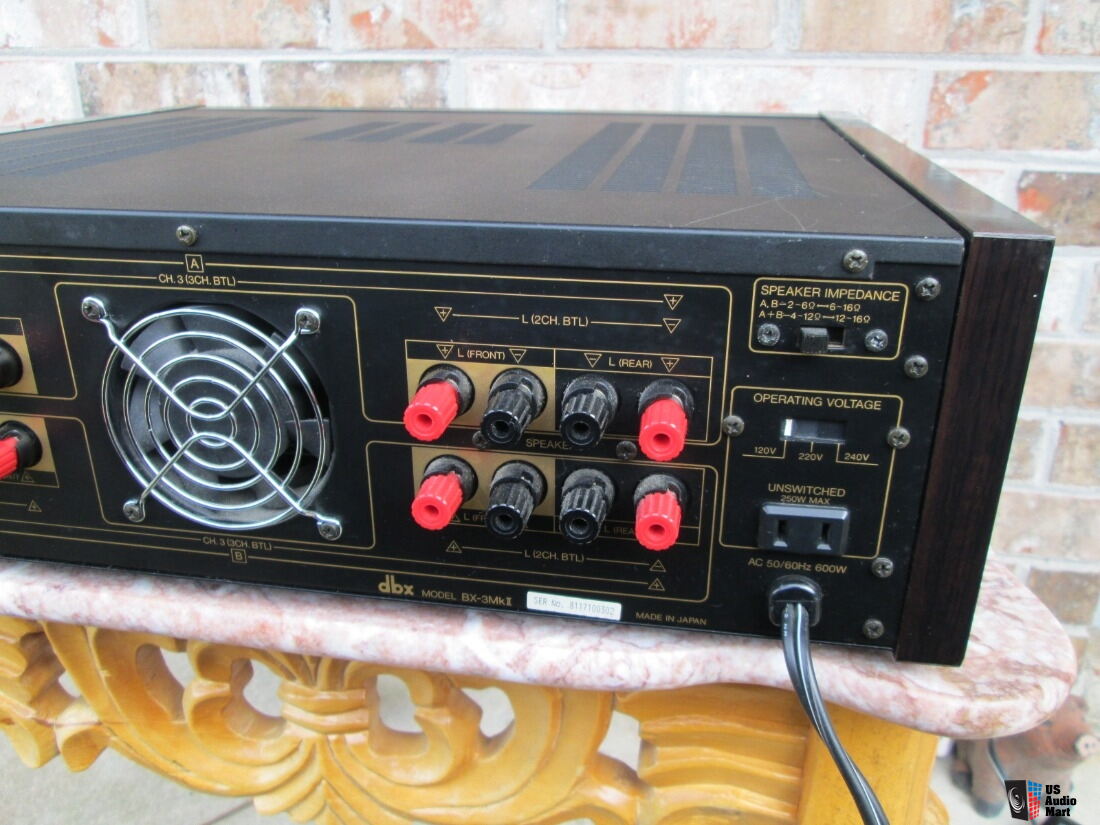 DBX BX3 MKii Amplfier 2 3 Or 4 Channel 400 Wpc X2 Beautiful Photo dbx-bx3-mkii-amplfier-2-3-or-4-channel-400-wpc-x2-beautiful-photo