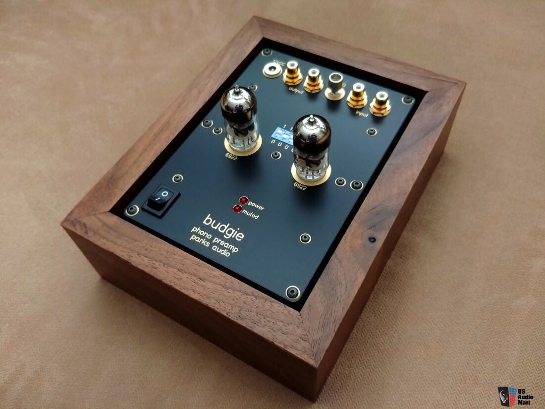 Parks Audio Budgie Phono Preamp (with Extra Tubes, Walnut Chassis, iFi